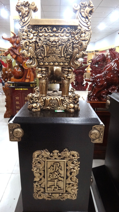 鼎盛千秋，禮贏天下——探析臨沂瑞德文化傳媒2.2米龍鼎的商務(wù)與慶典價(jià)值